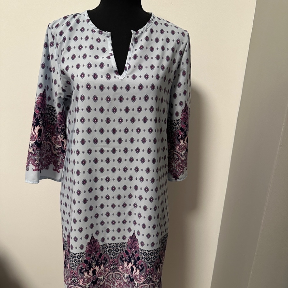 **MIA + TESS* Blue x Magenta Long Sleeve V-Neck Dress Size Small